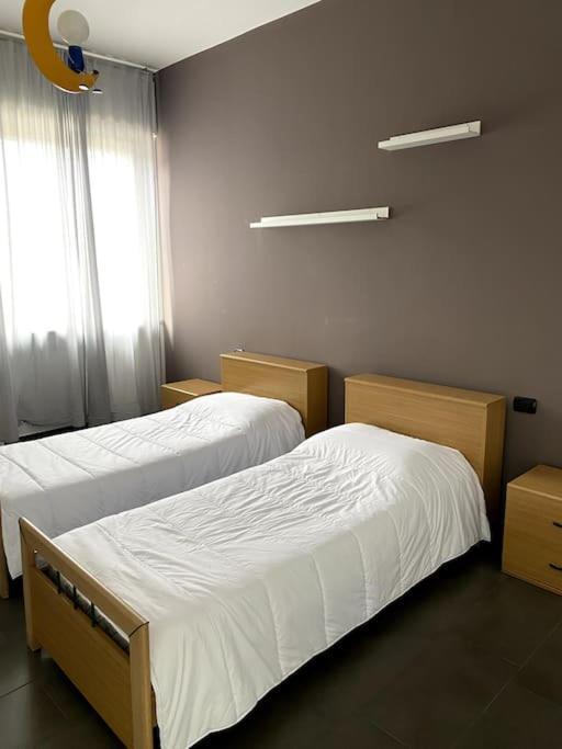 Nice House Luminoso Con Terrazzo غالاّراتي المظهر الخارجي الصورة